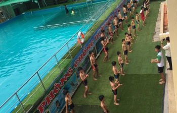 Bể Bơi Thông Minh Trường Học
